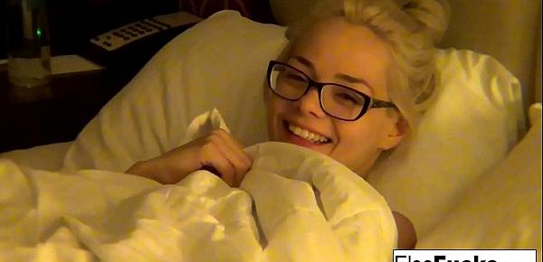  Elsa Jean shows off her hotel room and her pussy